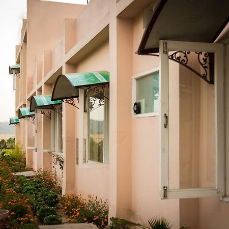 The Baghban Hotel & Resort, Baddi Exterior foto