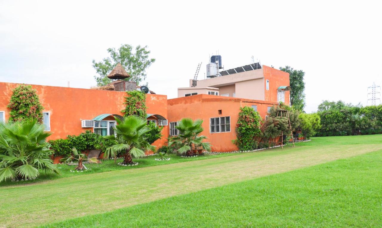 The Baghban Hotel & Resort, Baddi Exterior foto